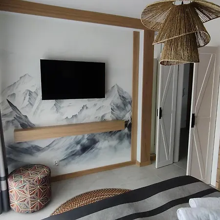 Malachit Z Widokiem Na Tatry